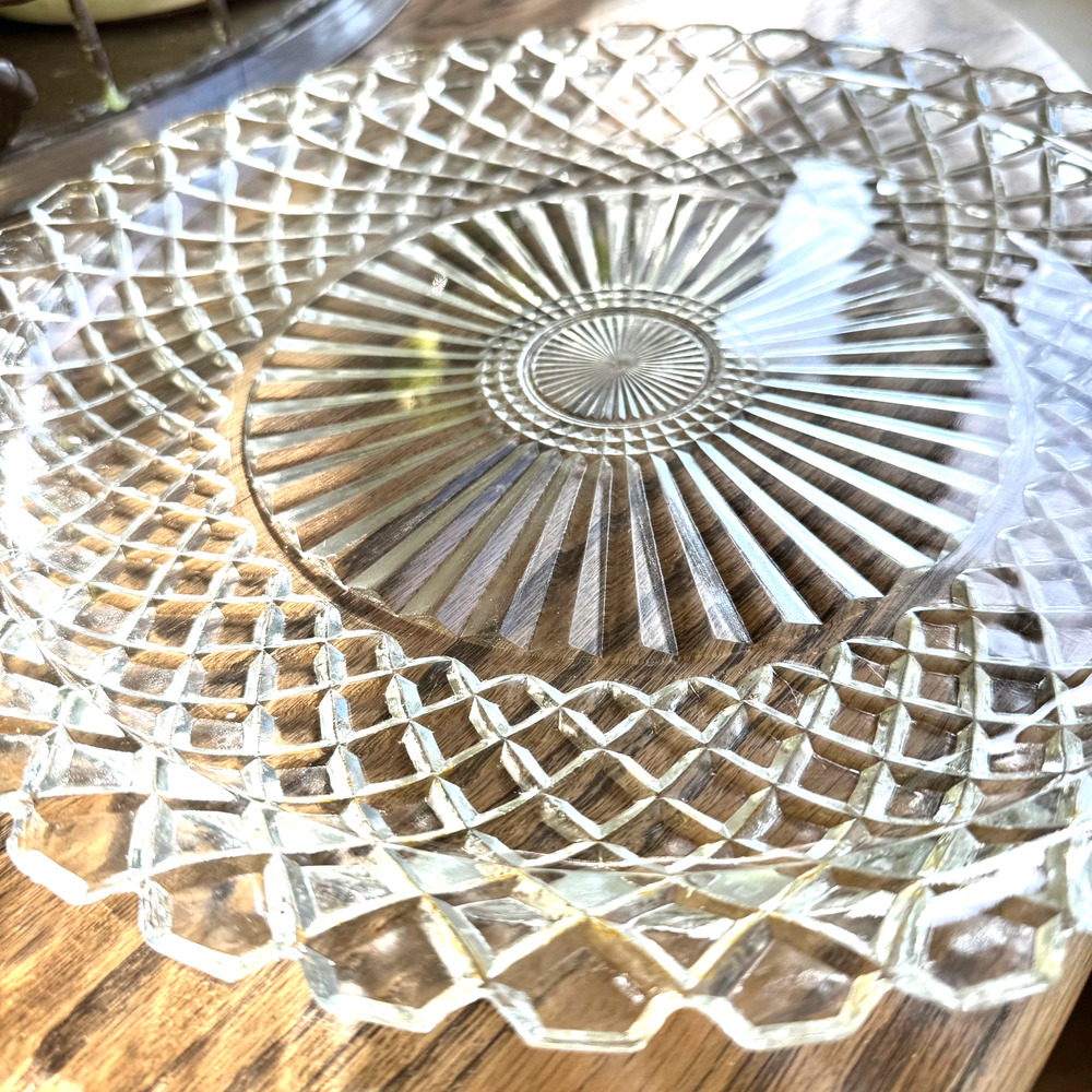 Vtg. 13.5" Clear Waterford Waffle Glass Cake Plate Scalloped Edge Dessert Tray